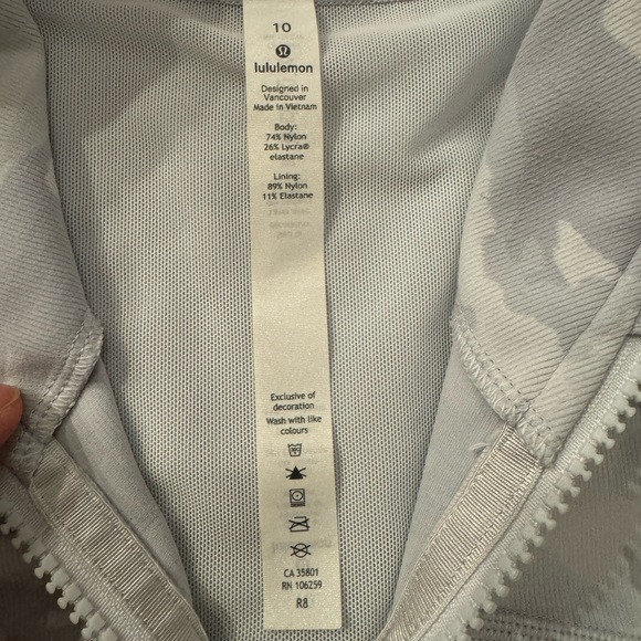 Lululemon Define Jacket White Camo - Picture 3 of 5